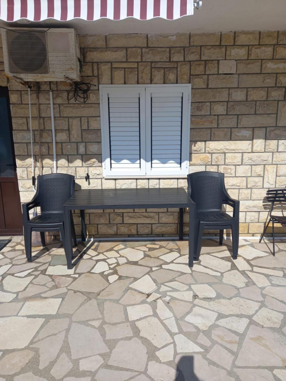 Apartments Martina Marina Εξωτερικό φωτογραφία