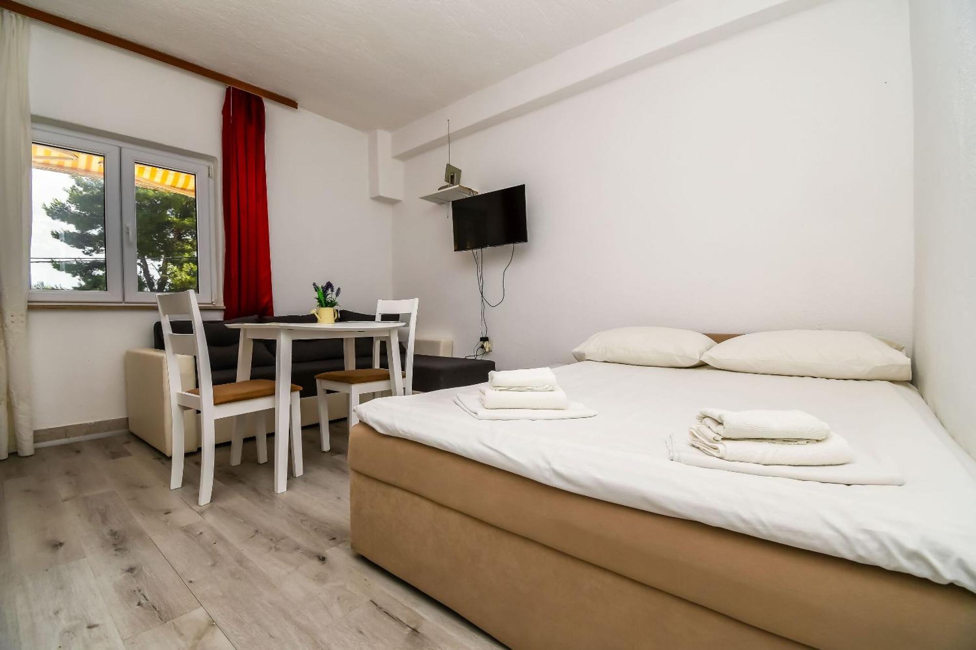 Apartments Martina Marina Εξωτερικό φωτογραφία