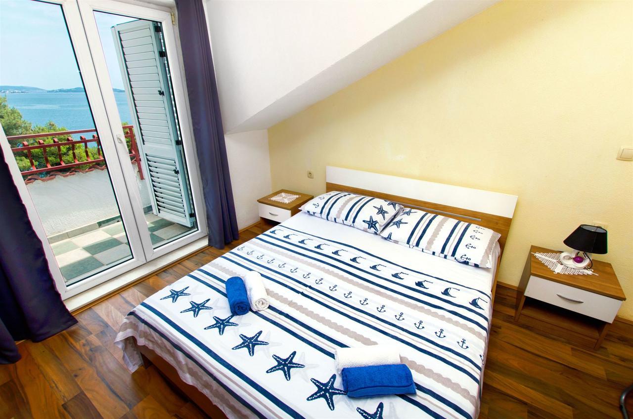 Apartments Martina Marina Εξωτερικό φωτογραφία