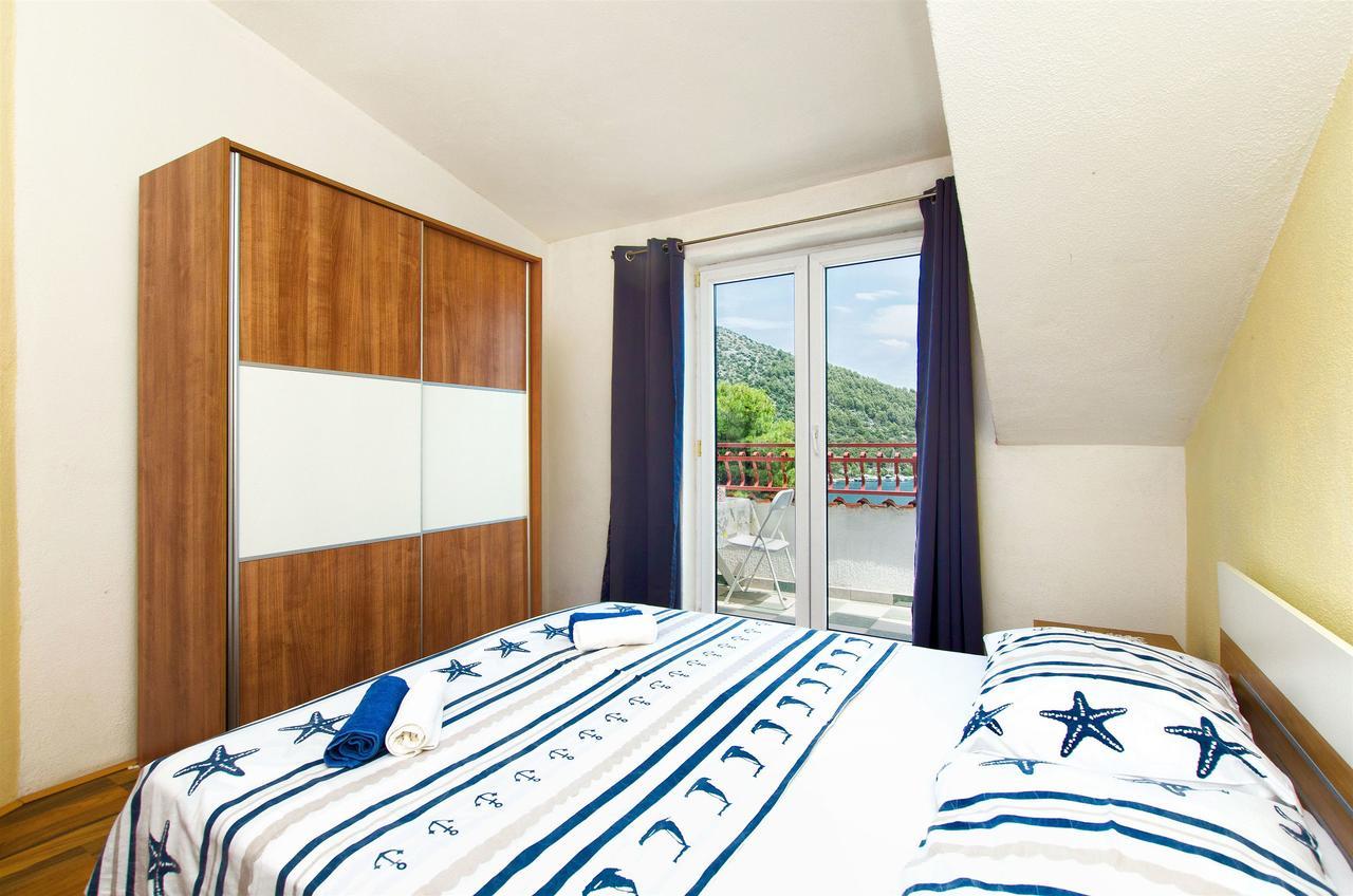 Apartments Martina Marina Εξωτερικό φωτογραφία